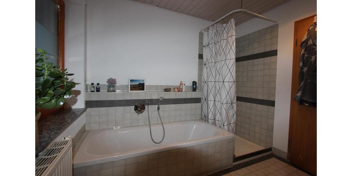Etagenwohnung Bodnegg - 3 Zimmer, 84 m&sup2;, 840&euro; | Angebot:26414243