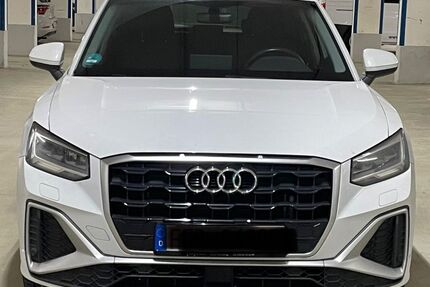 Audi Q2 200.000 km 16.780 &euro; Germering bei München (7km westl. von München) 82110