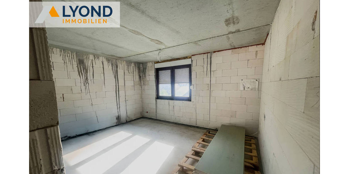 Einfamilienhaus Brotterode- Trusetal Trusetal - 5 Zimmer, 208 m&sup2;, 105.000&euro; | Angebot:25773071