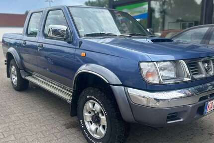Nissan Pick Up 156.000 km 12.999 &euro; Kraichtal 76703