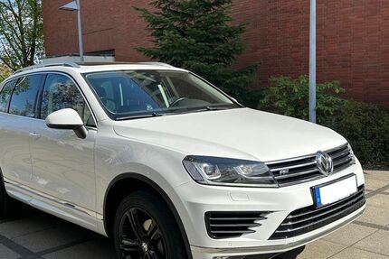 VW Touareg 109.000 km 24.900 &euro; Bensheim 64625
