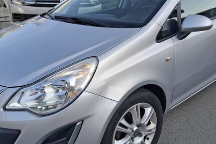 Opel Corsa 220.374 km 3.250 &euro; Derenburg 38895