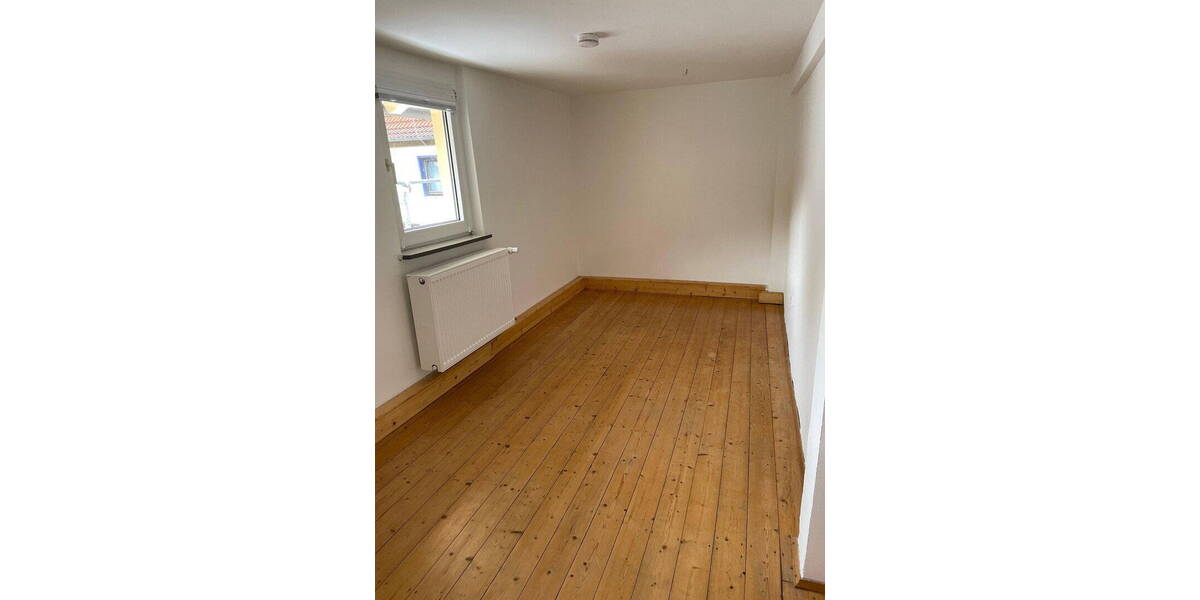 Mehrfamilienhaus, Wohnhaus Freinsheim - 4 Zimmer, 136 m&sup2;, 1.250&euro; | Angebot:25957442