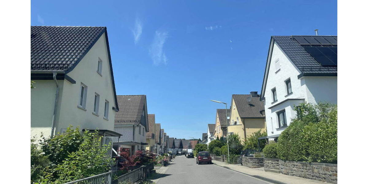 Etagenwohnung Gummersbach - 4 Zimmer, 107 m&sup2;, 250.500&euro; | Angebot:25992797