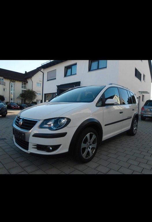 VW Touran 285.580 km 4.490 € Kirchheim unter teck 73230