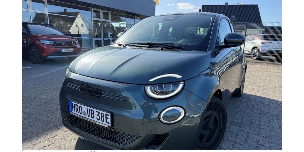 Fiat 500e 1.924 km 29.900 &euro; Rostock 18069