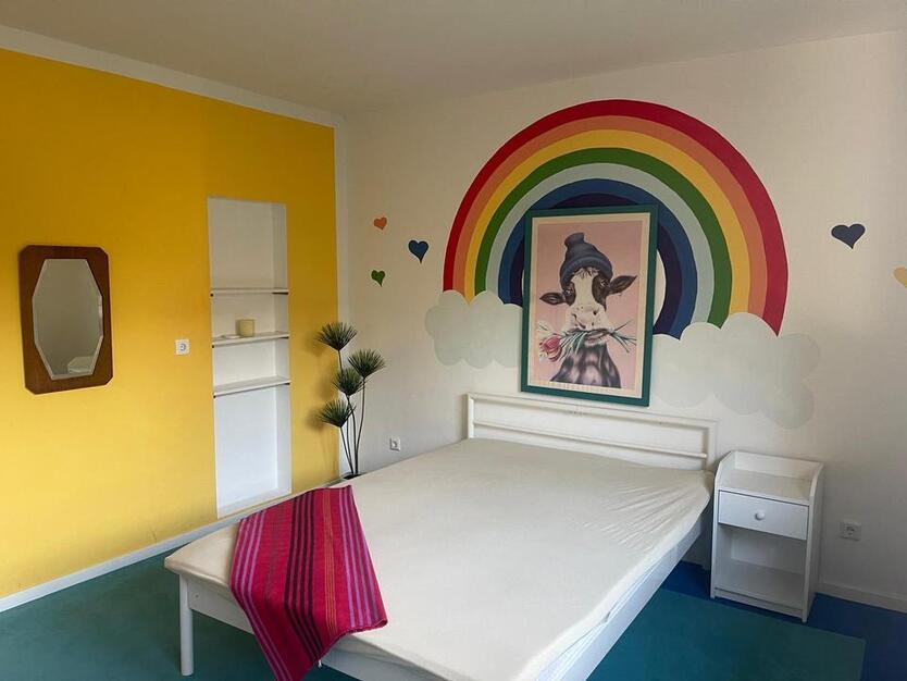 Ihr Traumhaus mit 8,5 Zimmer, 184 m², PV-Anlage, Naturgarten