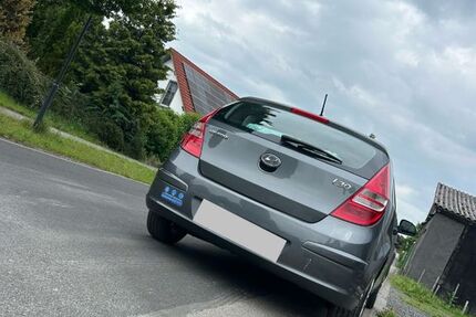 Hyundai i30 192.000 km 2.000 &euro; oberelsbach 97656