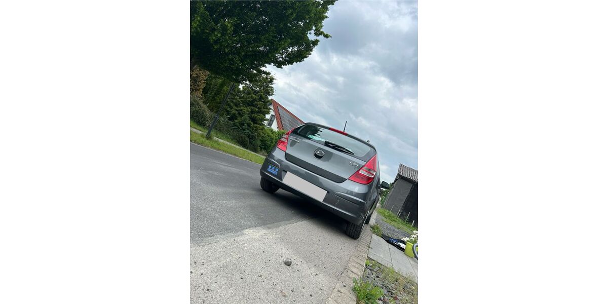 Hyundai i30 192.000 km 2.000 &euro; oberelsbach 97656