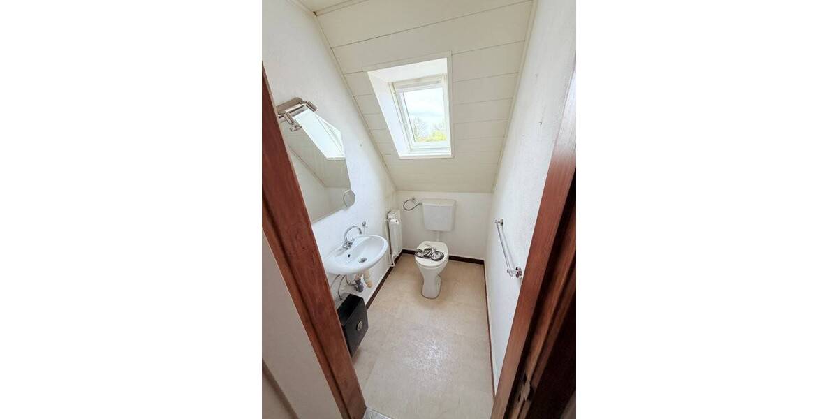 Einfamilienhaus Loxstedt - 4 Zimmer, 105 m&sup2;, 1.200&euro; | Angebot:26402346