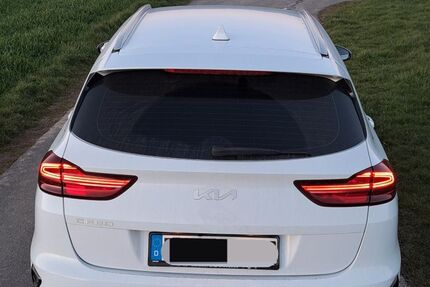 Kia ceed Sportswagon 122.500 km 16.500 &euro; Lötzbeuren 56843