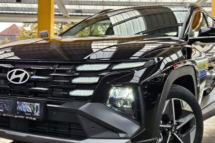 Hyundai TUCSON 8.000 km 28.690 &euro; Wallhöfen bei Bremen 27729