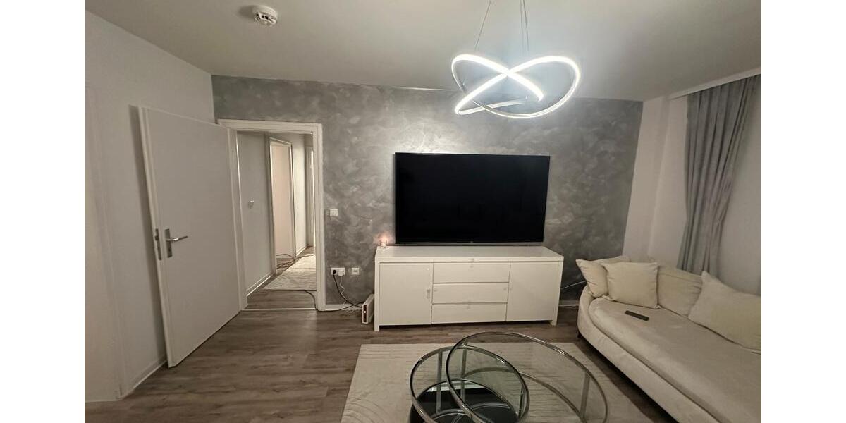 Etagenwohnung Rosenheim Innenstadt - 3 Zimmer, 60 m&sup2;, 884&euro; | Angebot:25568300
