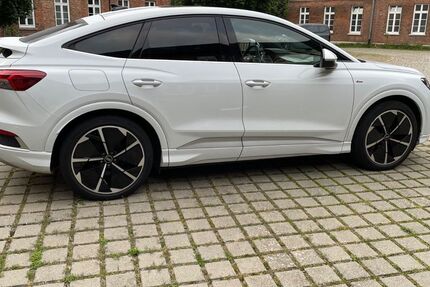 Audi Q4 e-tron 57.100 km 37.500 &euro; Lüneburg 21337