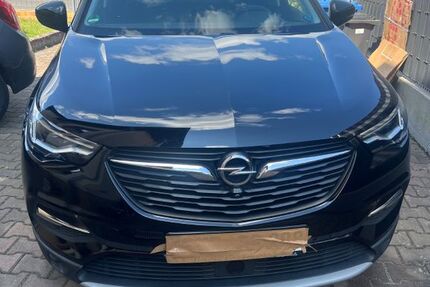 Opel Grandland (X) 102.000 km 10.900 &euro; Altenstadt 63674