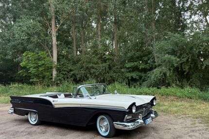 Ford Fairlane 134.256 km 34.900 &euro; Röbel 17207