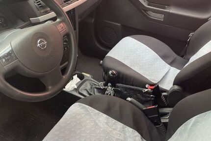Opel Meriva 180.000 km 890 € Dannstadt 67125