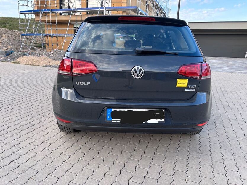 VW Golf 170.500 km 7.400 € Bell 56288
