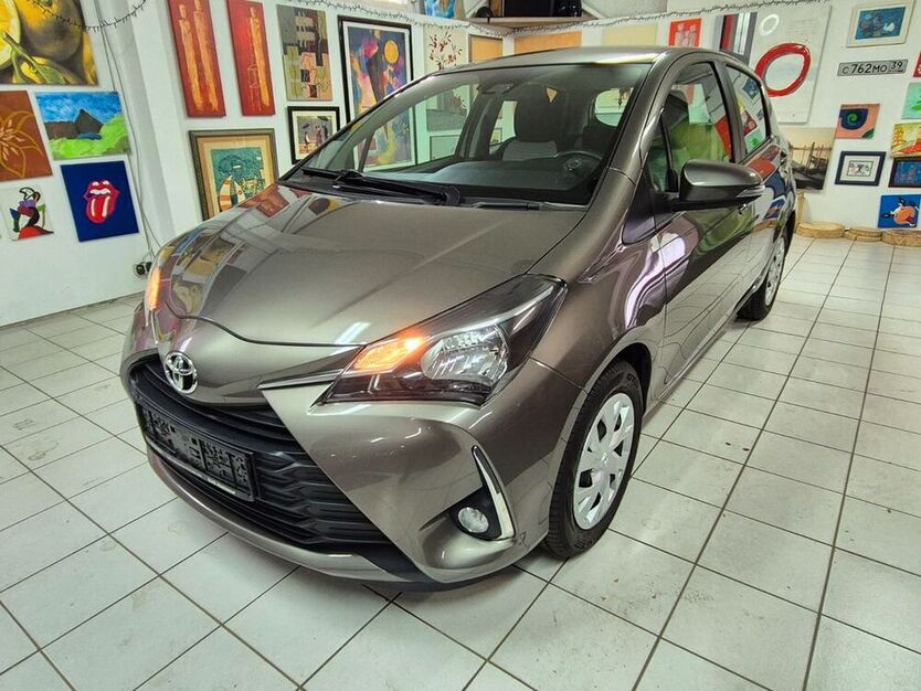 Yaris