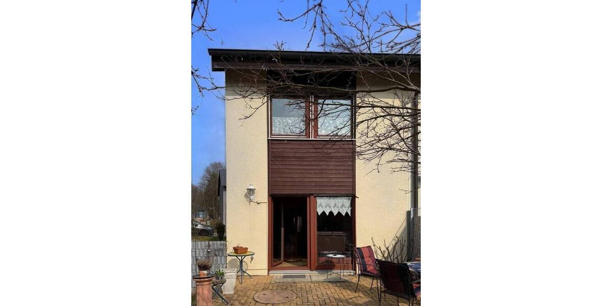 Einfamilienhaus Münchberg - 5 Zimmer, 117 m&sup2;, 225.000&euro; | Angebot:25995755