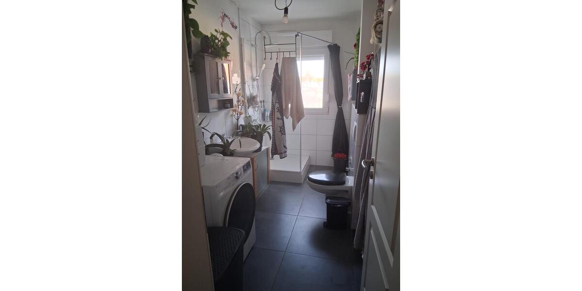 Dachgeschoßwohnung Kaiserslautern Betzenberg - 3 Zimmer, 59 m&sup2;, 750&euro; | Angebot:25422554