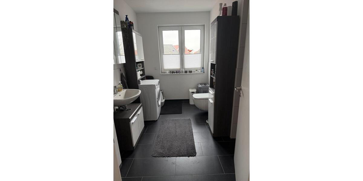 Dachgeschoßwohnung Thedinghausen - 4 Zimmer, 99 m&sup2;, 1.340&euro; | Angebot:24973540