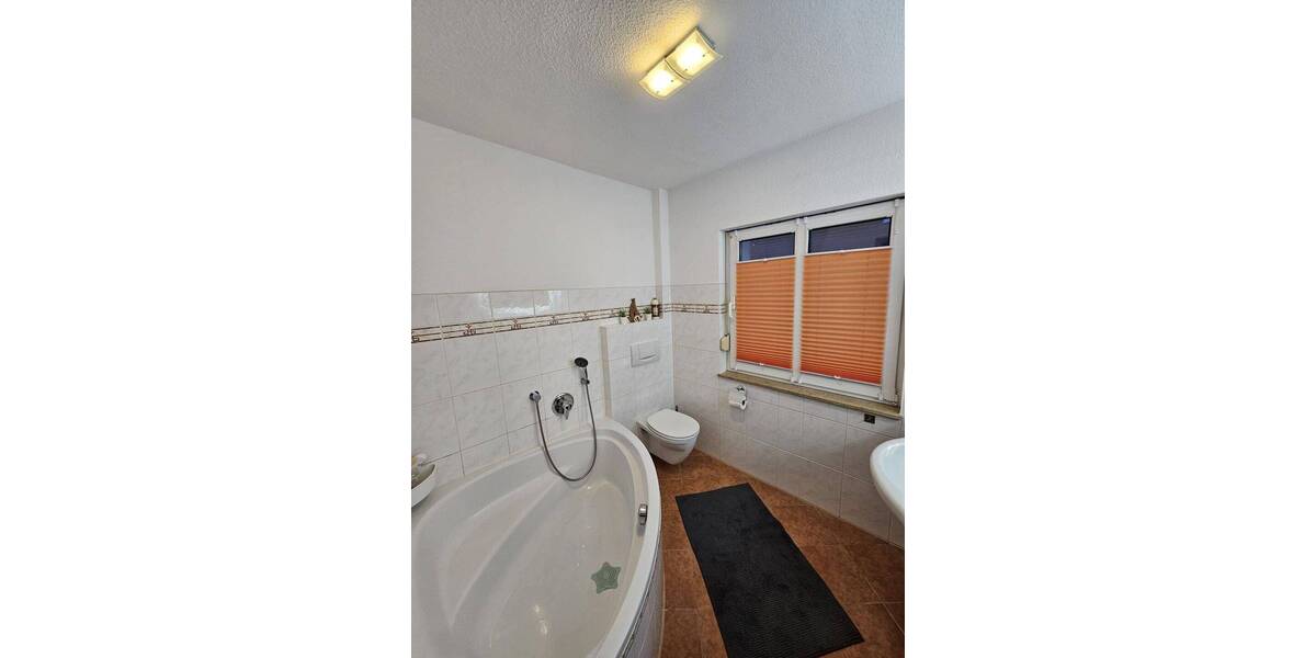 Reihenmittelhaus Zella-Mehlis Mehlis - 5 Zimmer, 110 m&sup2;, 167.000&euro; | Angebot:26657069