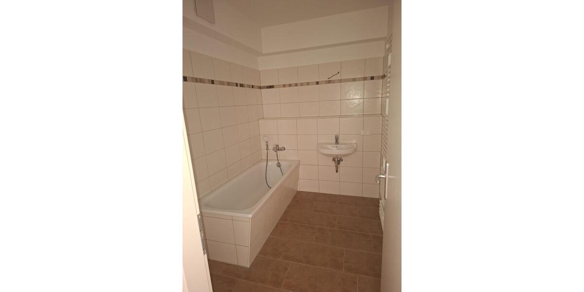 Etagenwohnung Spremberg - 5 Zimmer, 121 m&sup2;, 790&euro; | Angebot:25220691