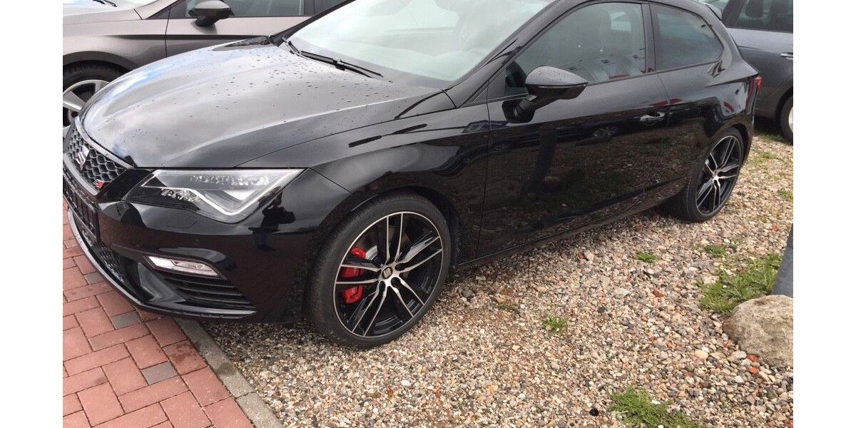 Seat Leon 99.890 km 17.499 &euro; Markgröningen 71706