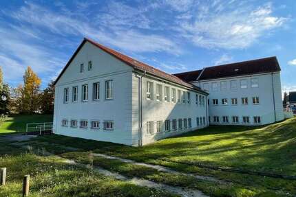 Büro in Calbe 825 € 150 m² zimmer