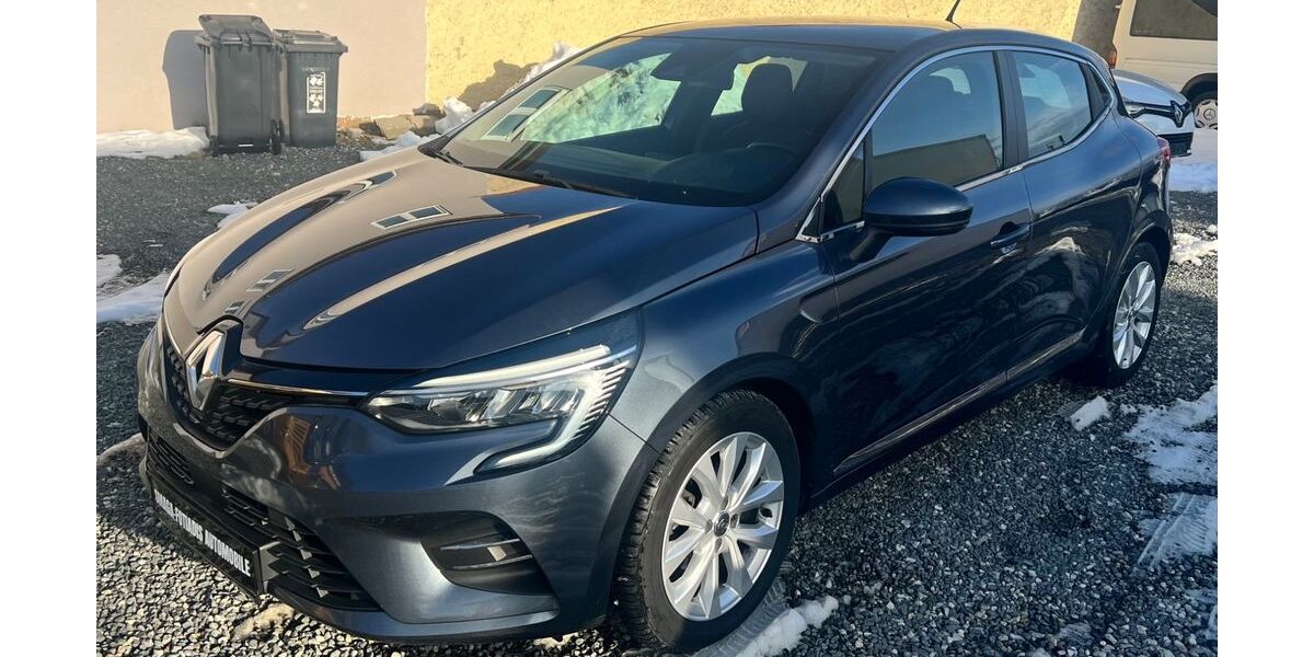 Renault Clio 122.010 km 9.500 &euro; Nürnberg 90431