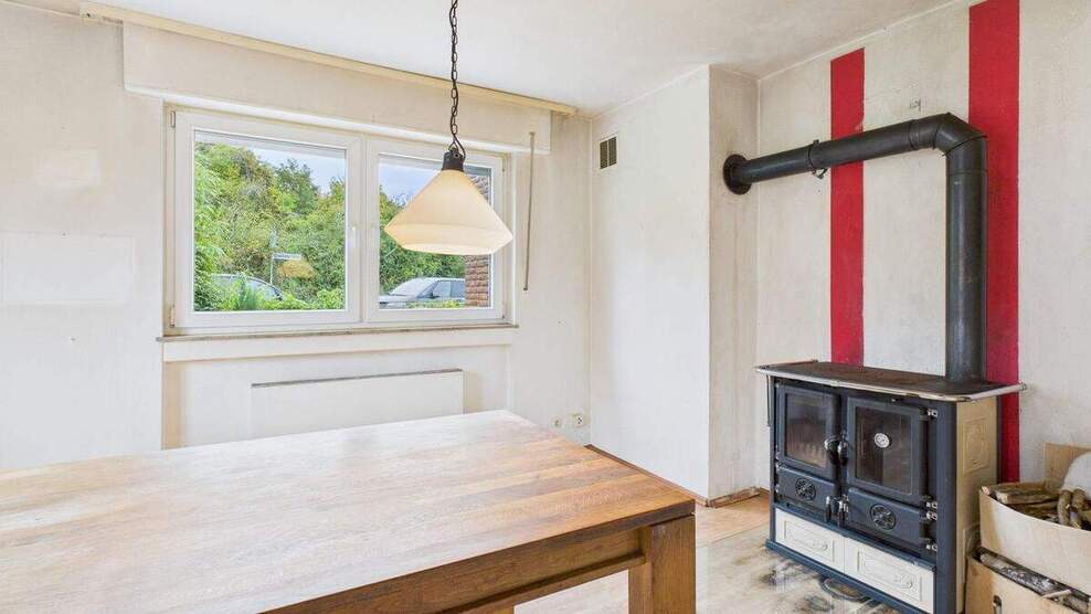 Einfamilienhaus mit Wohlfühlcharakter und Gartenidylle! 6 zimmer
