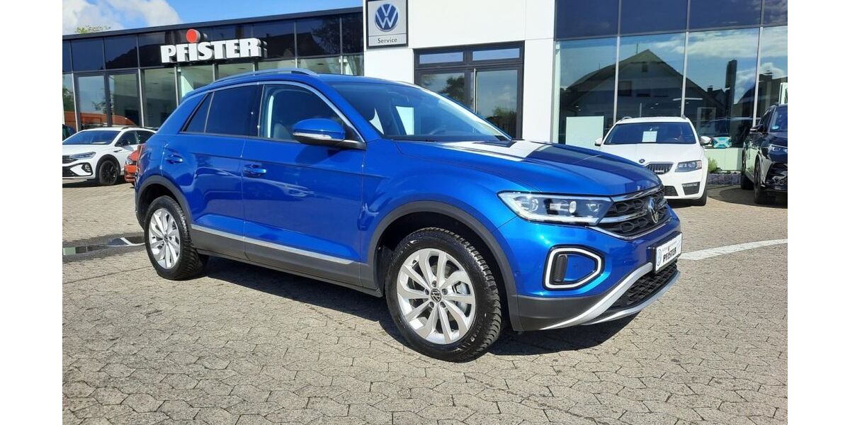VW T-Roc 17.500 km 26.290 € Neuenburg am Rhein 79395