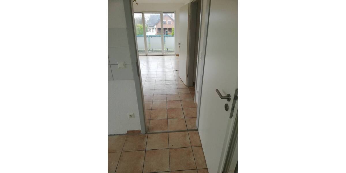 Mehrfamilienhaus, Wohnhaus Westerkappeln - 7 Zimmer, 410.000&euro; | Angebot:25687936