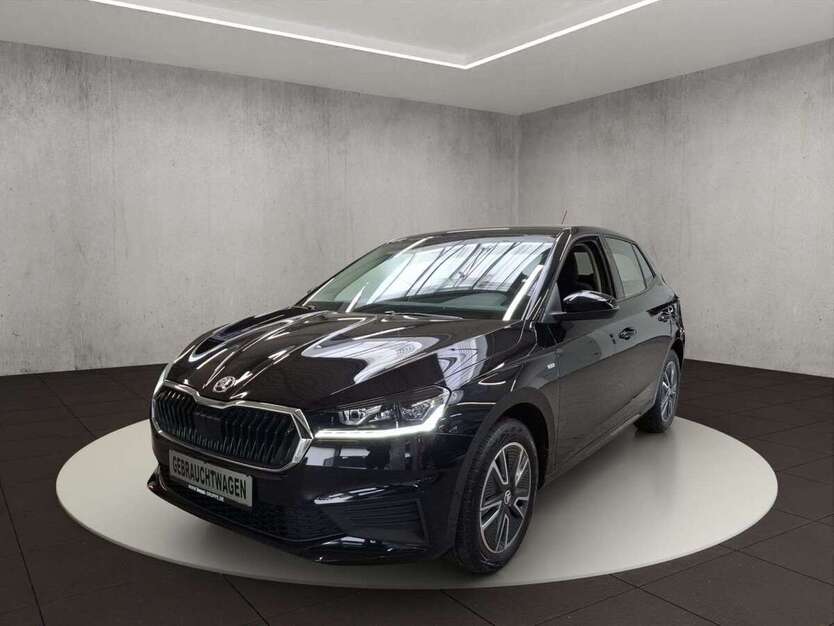 Skoda Fabia 24.233 km 16.600 € Grossheubach 63920