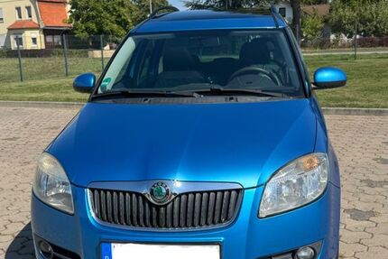 Skoda Roomster 99.700 km 4.900 &euro; Hagenburg 31558