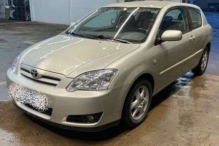 Toyota Corolla 122.277 km 5.999 &euro; Chemnitz 09111