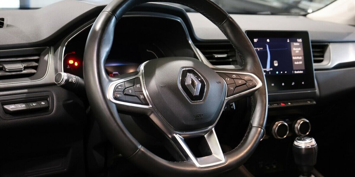 Renault Captur 130 TCE INTENS RED & BLACK / LED / AHK 83.000 km 14.577 &euro; Hamm 59077