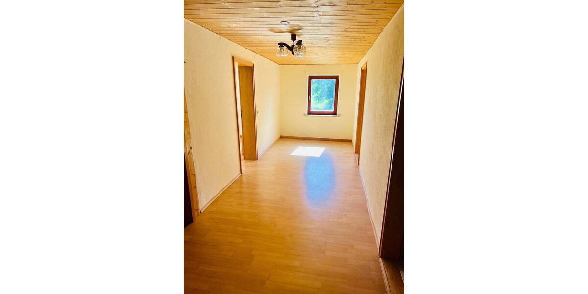 Einfamilienhaus Kirchberg im Wald Zell - 8 Zimmer, 180 m&sup2;, 230.000&euro; | Angebot:25969914