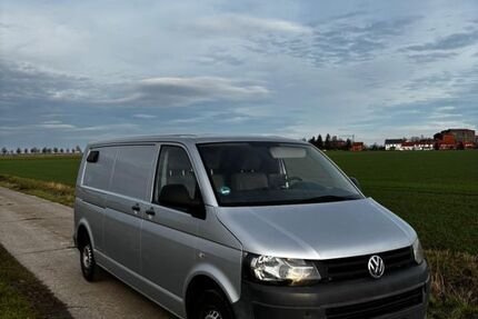 VW T5 Transporter 289.000 km 7.300 &euro; Schellerten 31174