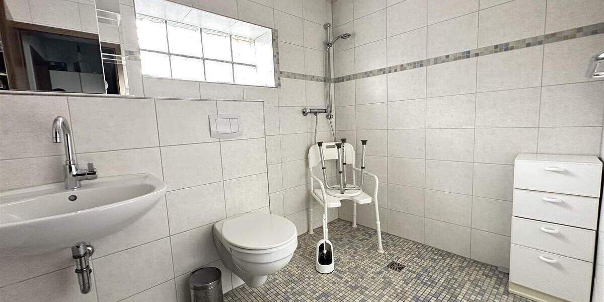 Mehrfamilienhaus, Wohnhaus Kirchberg (Hunsrück) - 8 Zimmer, 204 m&sup2;, 249.000&euro; | Angebot:25800514