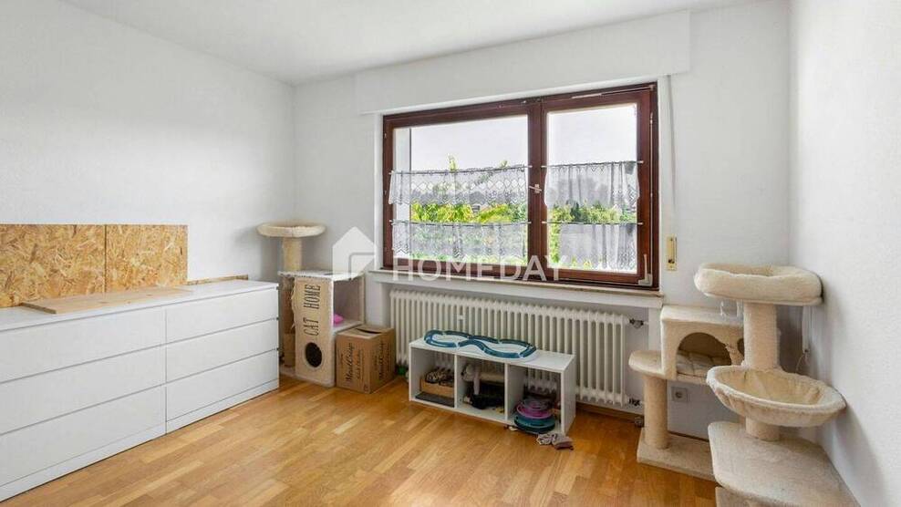 Modernisiertes Einfamilienhaus mit separater EinliegerWohnung und großem Grundstück