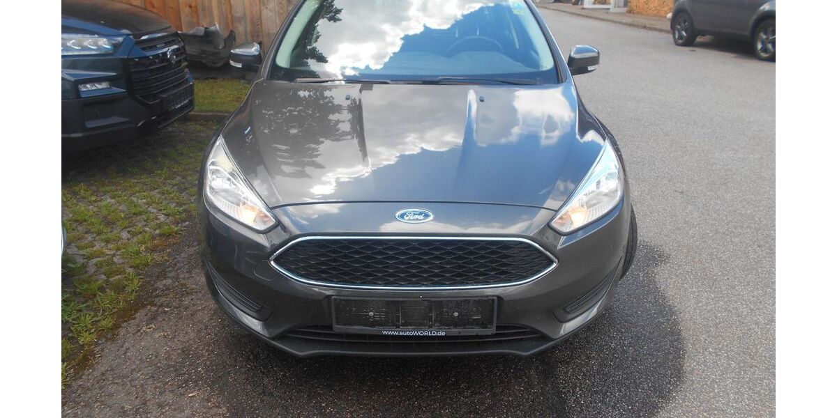 Ford Focus 115.000 km 6.300 &euro; Zwiesel 94227