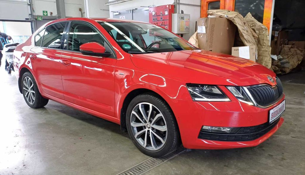Skoda Octavia 91.200 km 14.980 &euro; Mering 86415