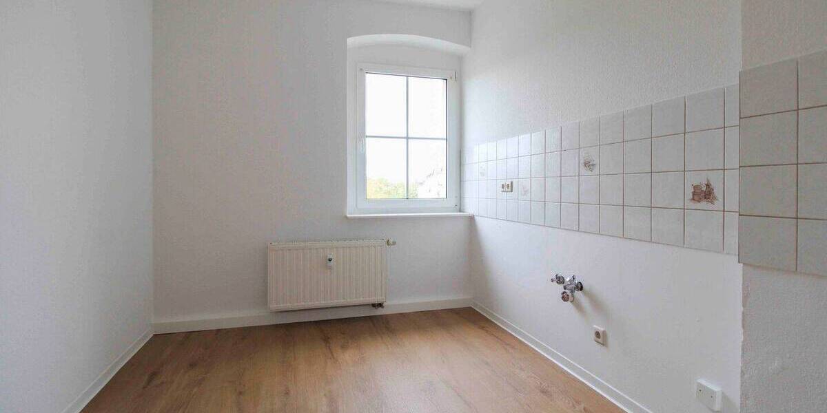 Etagenwohnung Döbeln - 3 Zimmer, 64 m&sup2;, 49.000&euro; | Angebot:25970299