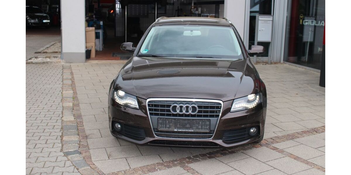 Audi A4 172.000 km 5.900 &euro; Weilheim 82362
