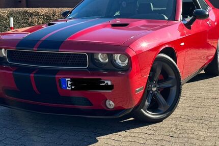 Dodge Challenger 131.700 km 18.500 &euro; Gütersloh 33332