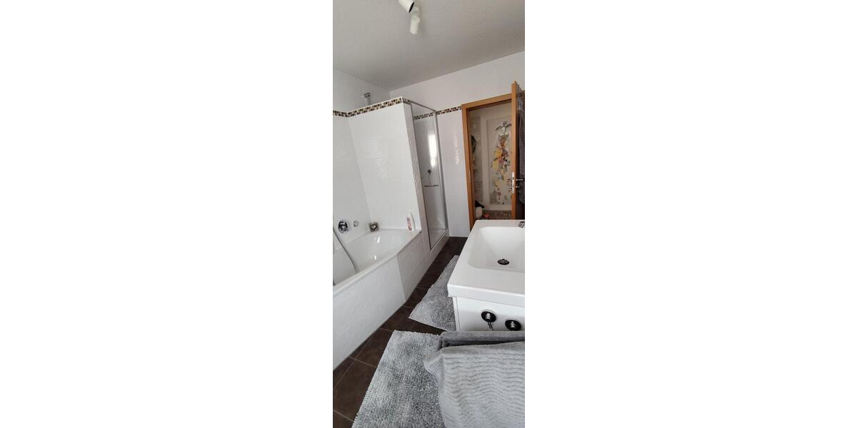 Etagenwohnung Gersthofen - 4 Zimmer, 92 m&sup2;, 499.000&euro; | Angebot:25765622