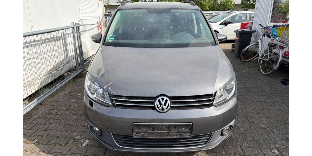 VW Touran 292.000 km 2.900 &euro; Neu-Ulm 89231