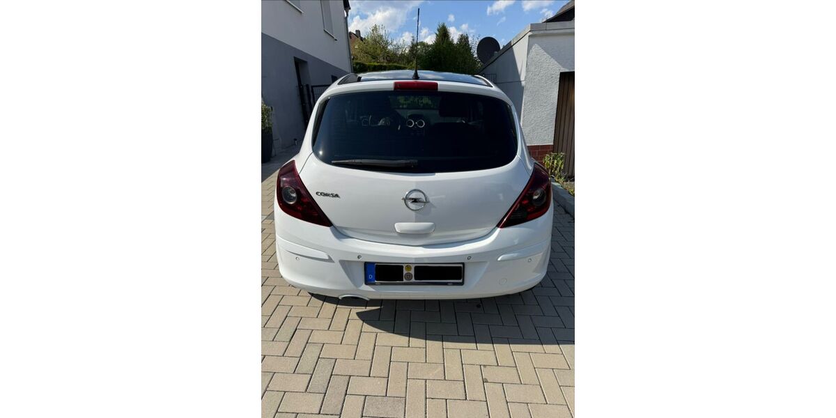 Opel Corsa 176.000 km 2.000 &euro; Eschenburg 35713